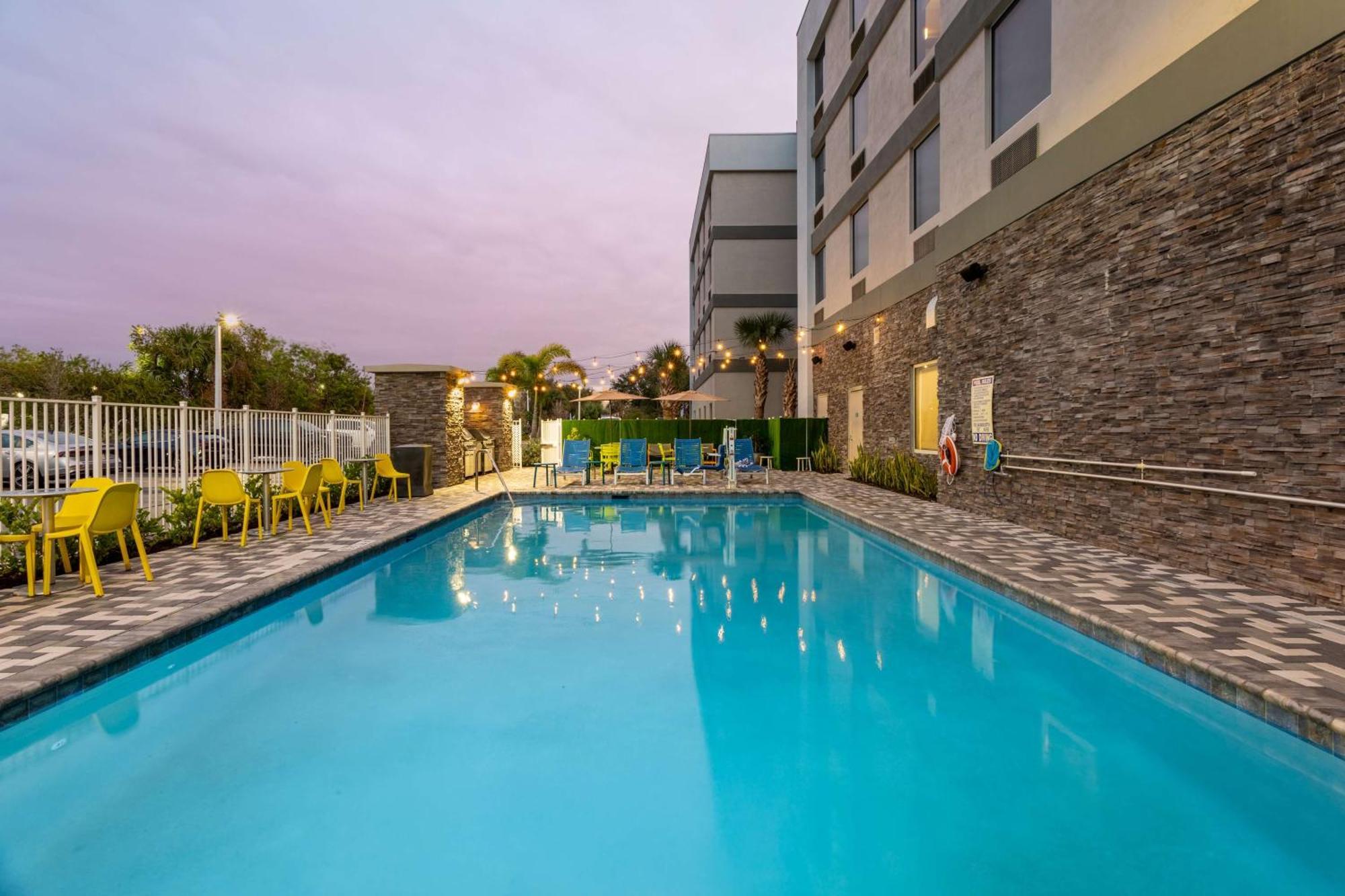 Home2 Suites By Hilton Ft Pierce I-95 Fort Pierce Exterior photo